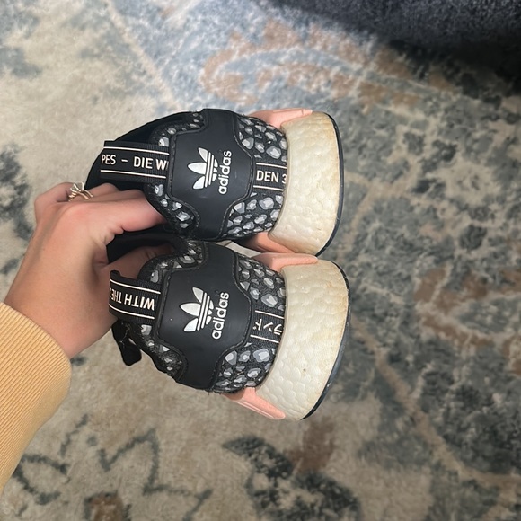 Adidas NMD - Picture 2 of 4